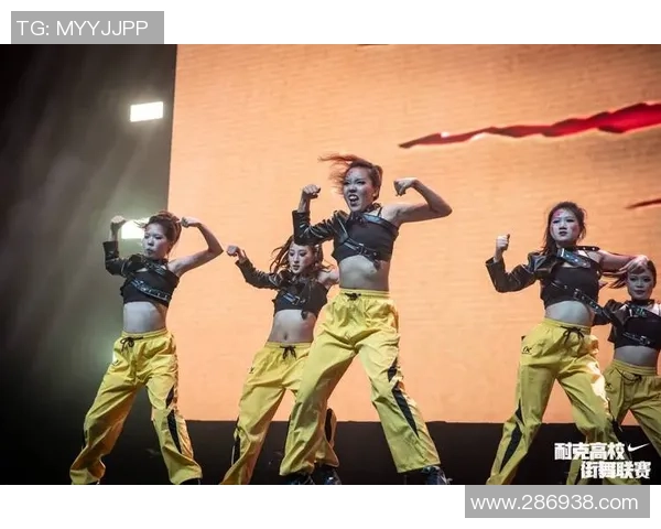 成都街舞队防守策略解析与街舞文化的深度融合探讨 成都街舞队防守策略解析与街舞文化的深度融合探讨