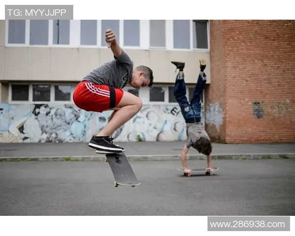 李娜亲述滑板技巧与心得体会助你轻松入门滑板世界