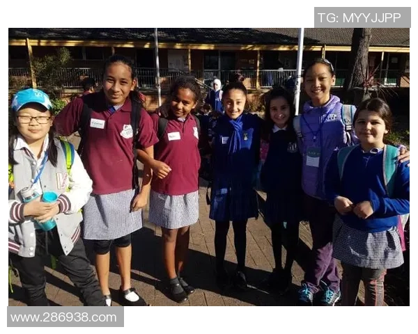 西安飞盘队的节奏分析与表现评估探讨 西安飞盘队的节奏分析与表现评估探讨