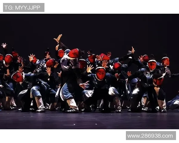 街舞战术解析杭州街舞队的灵活转换与战术体系探讨 街舞战术解析杭州街舞队的灵活转换与战术体系探讨