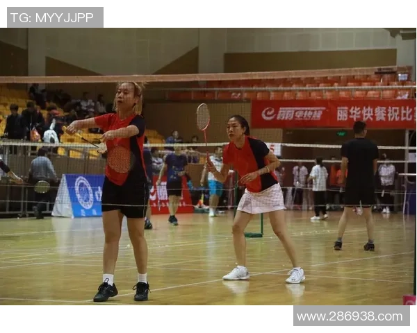 赛后分析：深圳羽毛球队与北京羽毛球队在比赛中的灵活性对比探讨